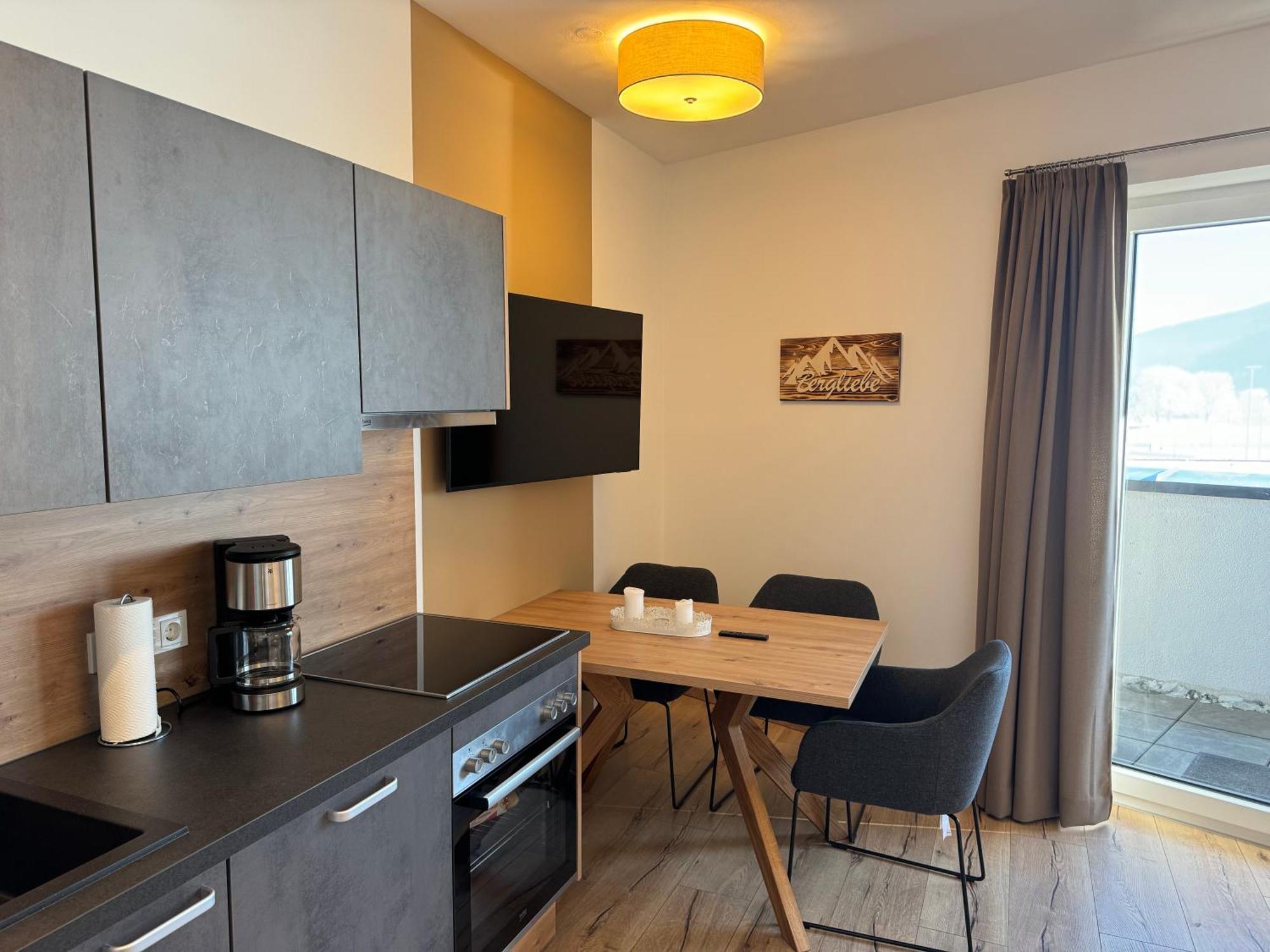 Lungau Living Appartements - Penthouse Sankt Michael im Lungau Exterior photo